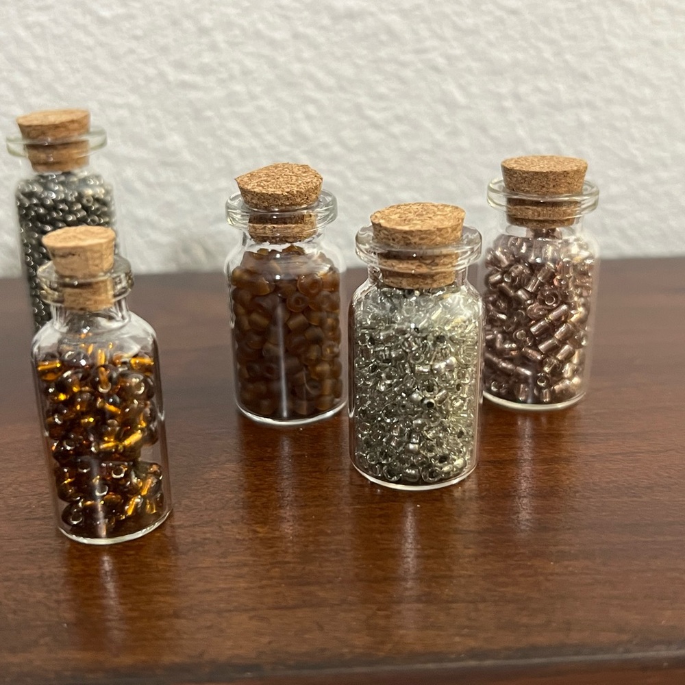 Craft Beads, DARK SHADOWS - NO BITING, Jewelry Supplies, loose bulk beads - Picture 4 of 5